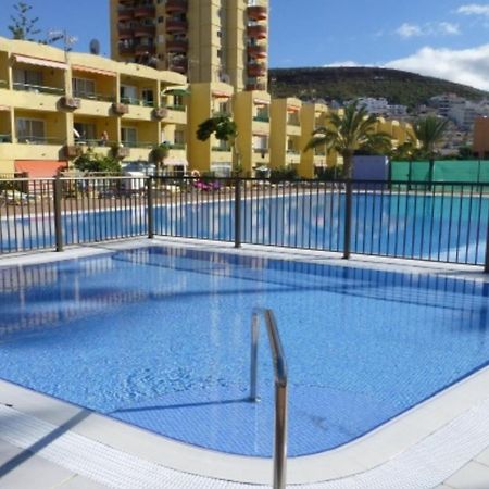 Estudio En Los Cristianos. Ubicacion Ideal. Arona  Luaran gambar